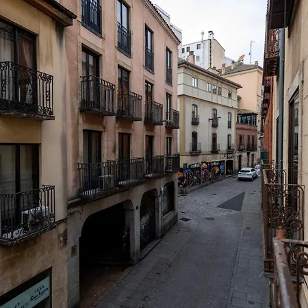 شقة Lujoso Boutique A 100 M Plaza Mayor-resogar
